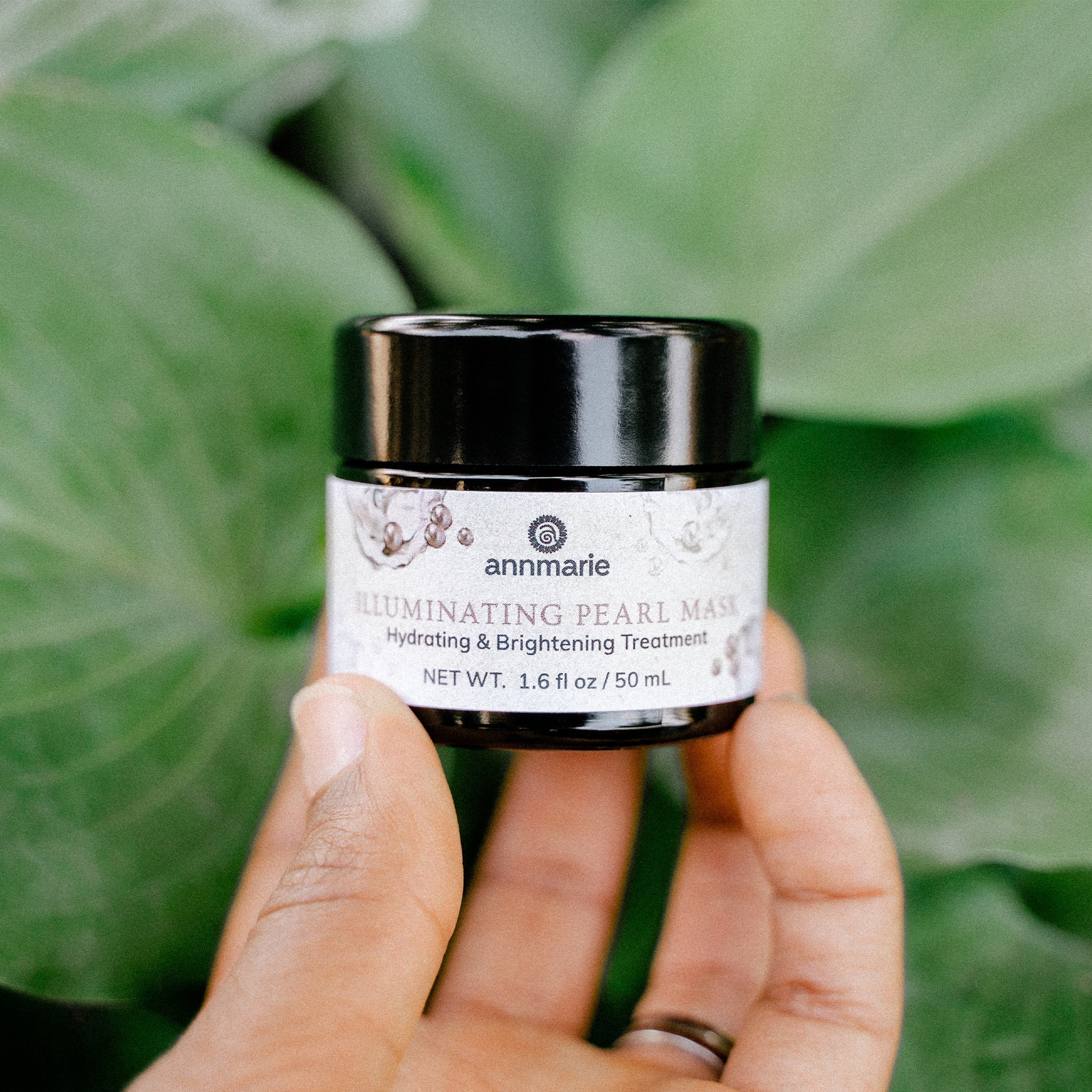 Annmarie Skin Care Illuminating Pearl Mask for hydrating and brightening skin, 50ml jar with pearl-infused facial treatment