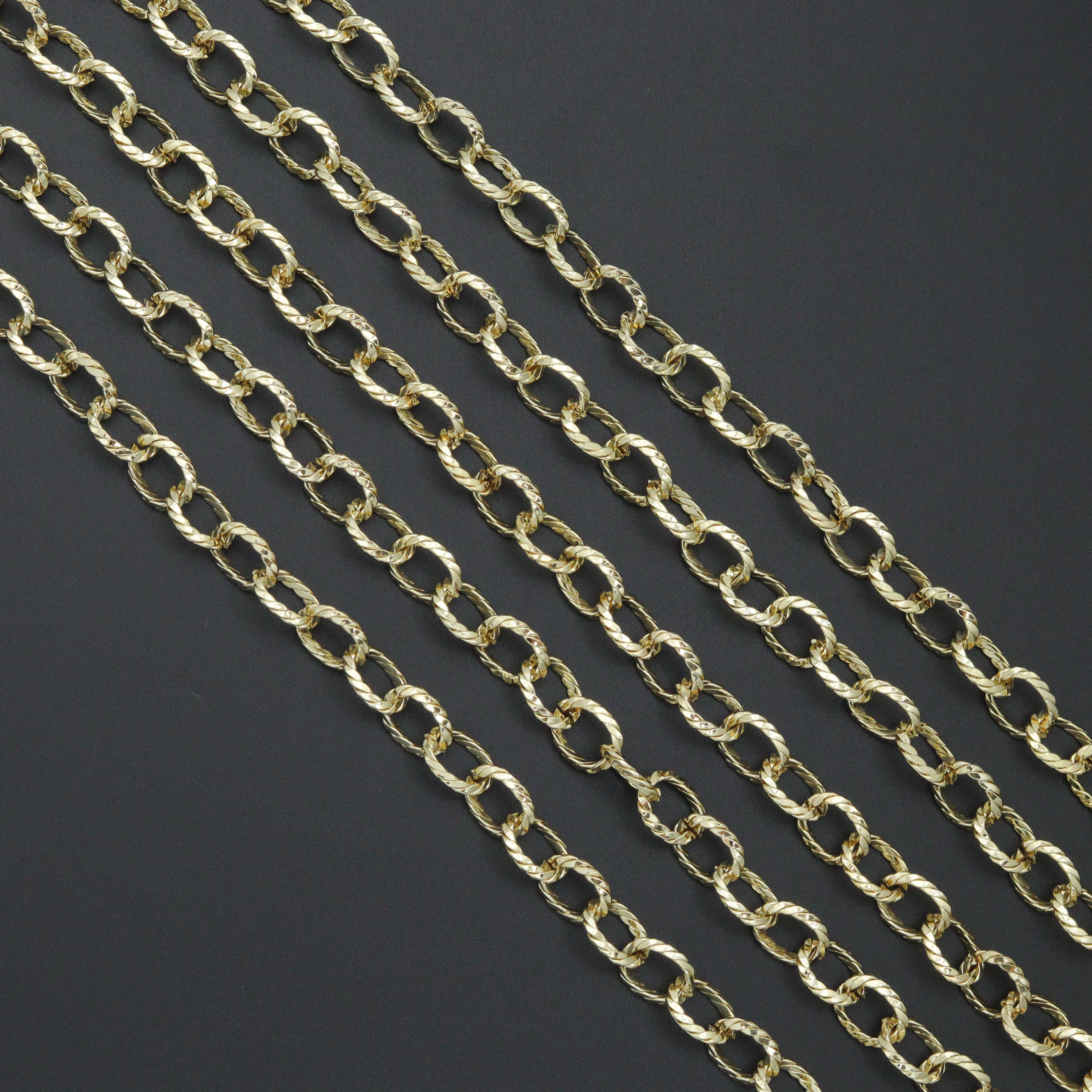 Wholesale Hammerd Large Oval Link Chain by Bestbeads&Beyond, durable jewelry chain with hammered finish, sold by the yard.