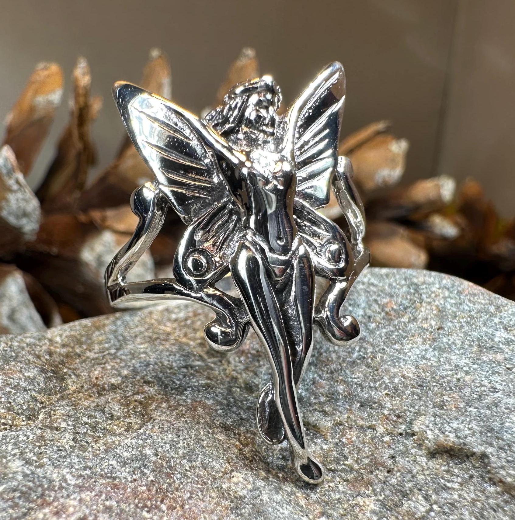 Celtic Crystal Design Jewelry Belle Epoque Fairy Ring with intricate Celtic patterns and sparkling crystal accents.