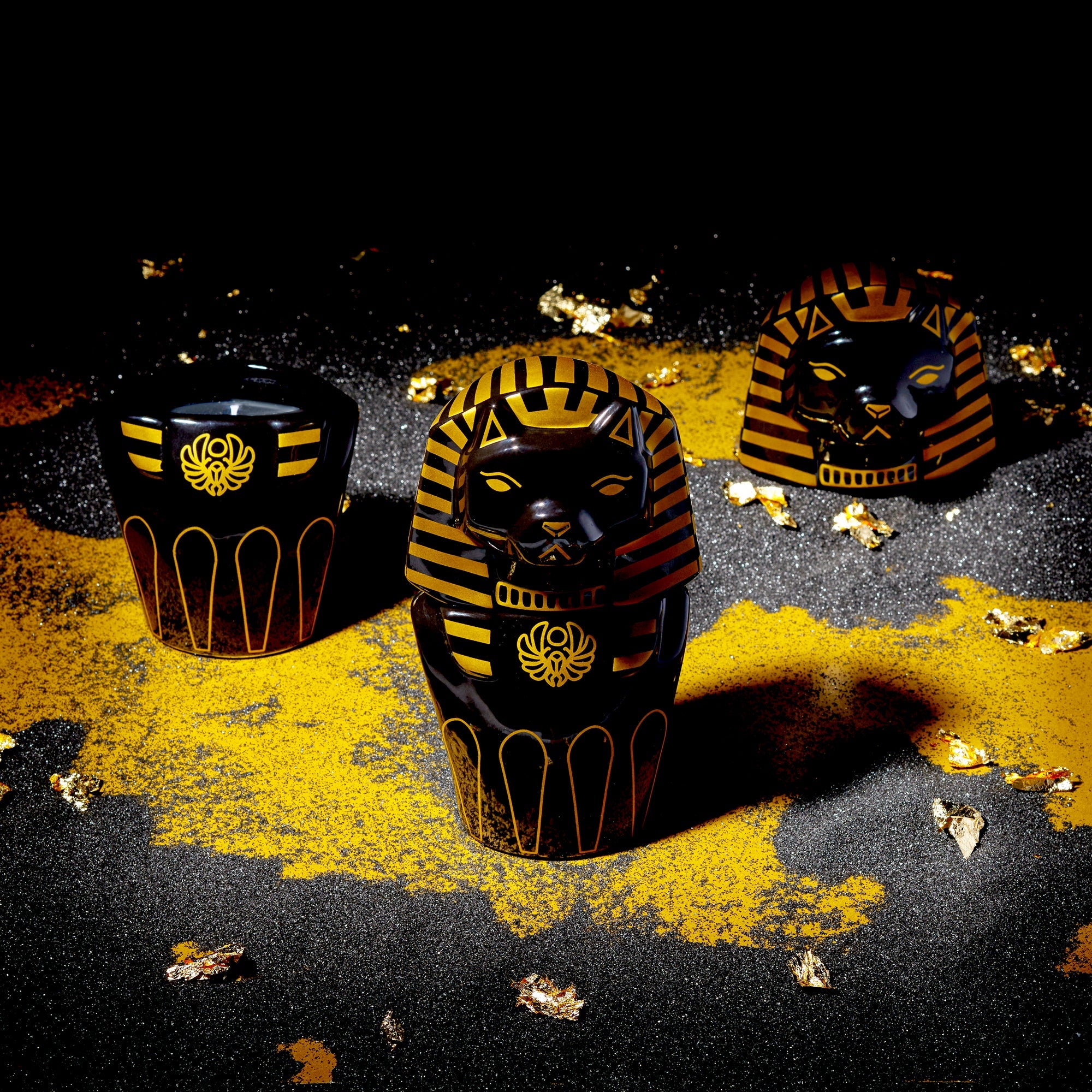 Fragrant Jewels Bastet Cat Jewel Candle in ceramic, with a rhodium-plated ring, featuring a decorative cat design and gemstone accents.