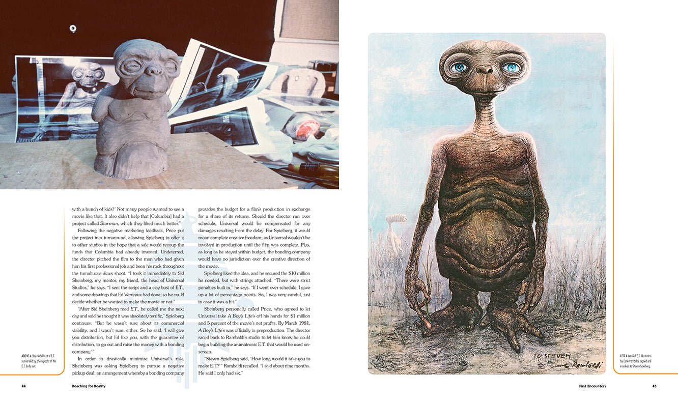 Hardcover copy of E.T. the Extra-Terrestrial: The Ultimate Visual History by Insight Editions with cover image.