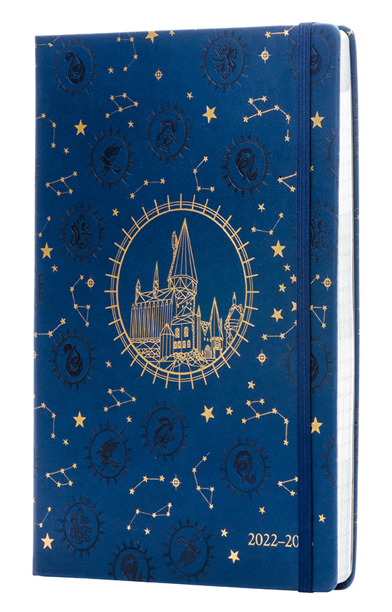 Hardcover Harry Potter 2022-2023 academic year planner by Insight Editions featuring wizard-themed cover design.