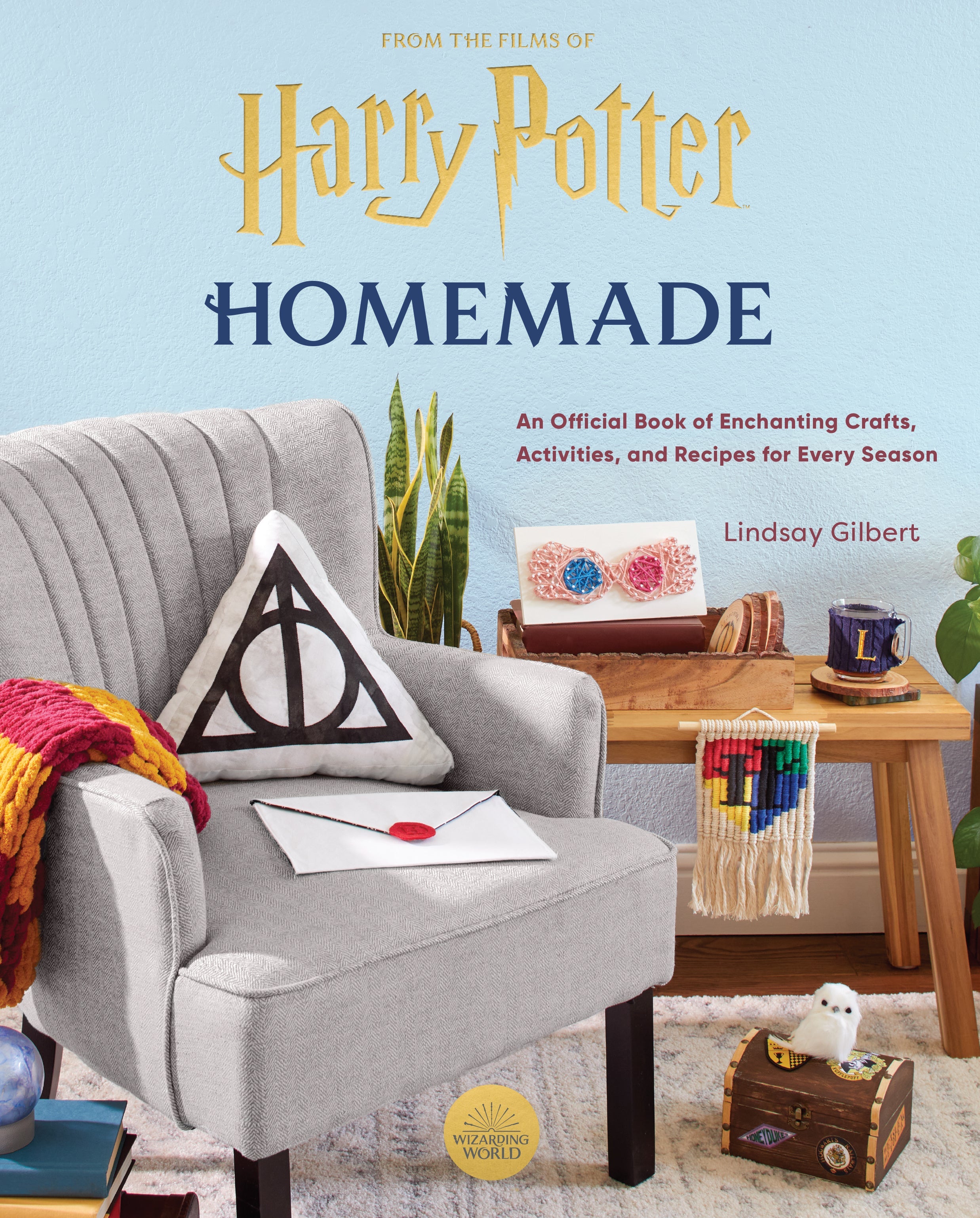 Hardcover edition of Harry Potter: Homemade by Insight Editions featuring a magical book cover with Harry Potter themes.