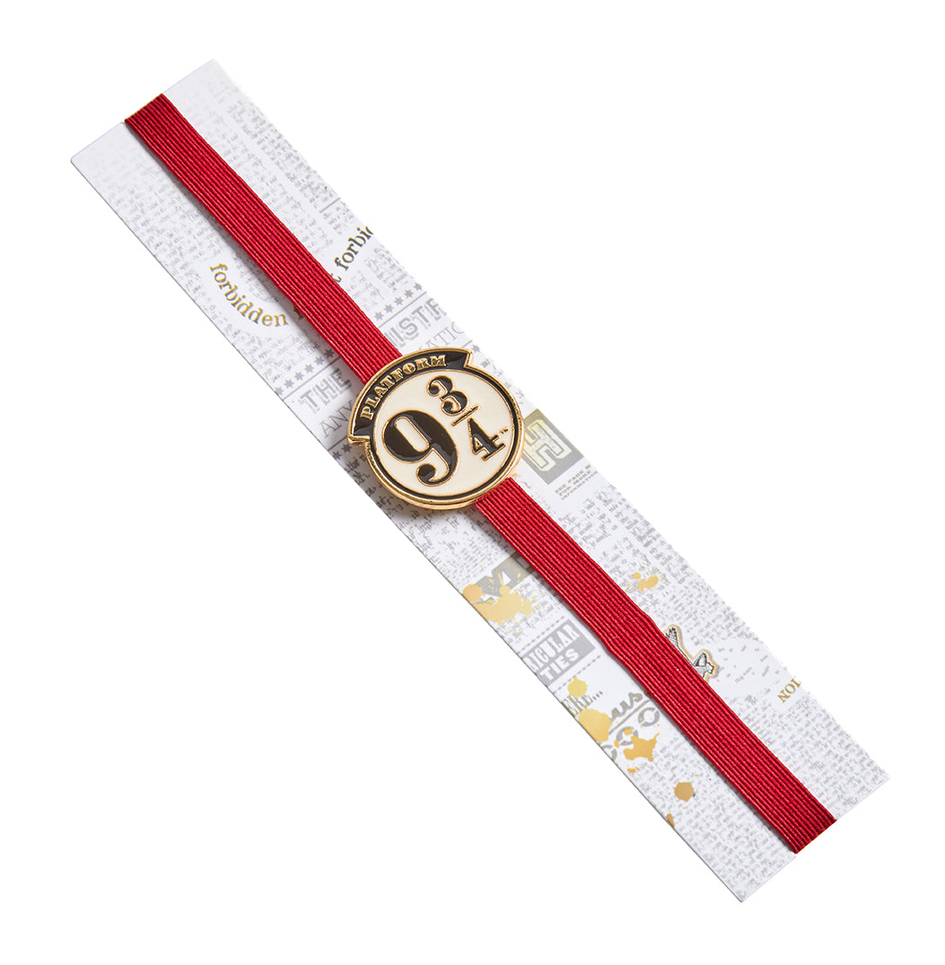Harry Potter Platform 9 3/4 enamel charm bookmark with Hogwarts-themed design, ideal for book lovers and collectors.