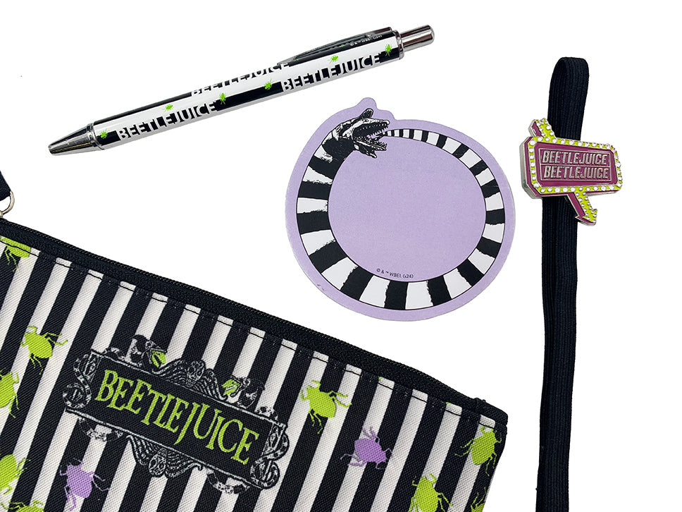 Beetlejuice Deluxe Gift Set kit by Insight Editions with collectible items and themed packaging for fans of the movie.