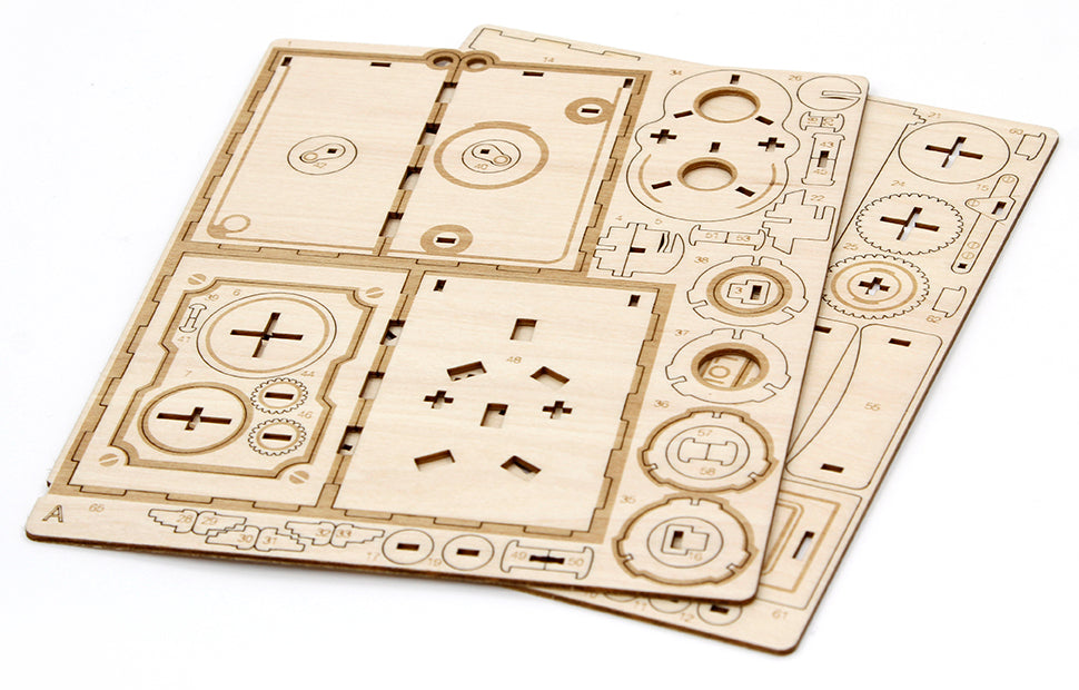IncrediBuilds Vintage Camera kit from Insight Editions, featuring a detailed paper model of a classic camera for hobby and stationery.