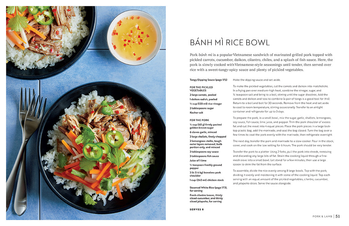 Softcover copy of Everyday Slow Cooking cookbook by Insight Editions with a cover image featuring slow cooker dishes.