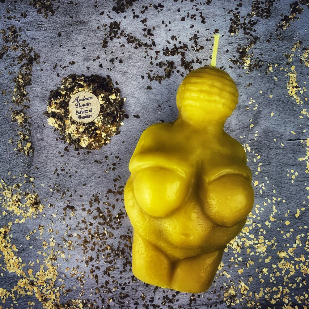Red Passion Goddess of Willendorf Candle Spell Kit from Parlour of Wonders, featuring candles and tools for feminine power and fertility magic.