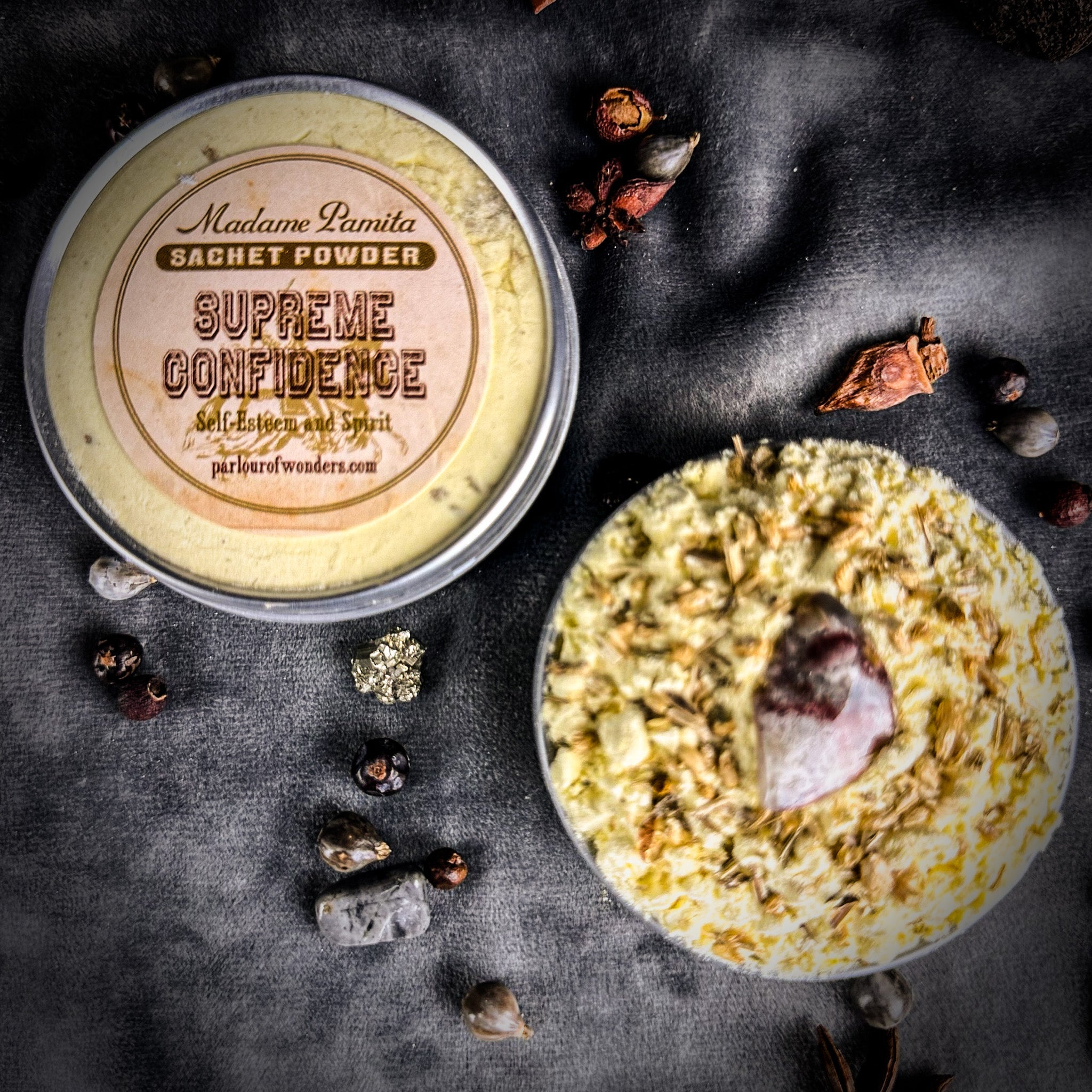 Supreme Confidence Sachet Powder by Madame Pamita from Parlour of Wonders, a small packet of confidence-boosting herbal powder.