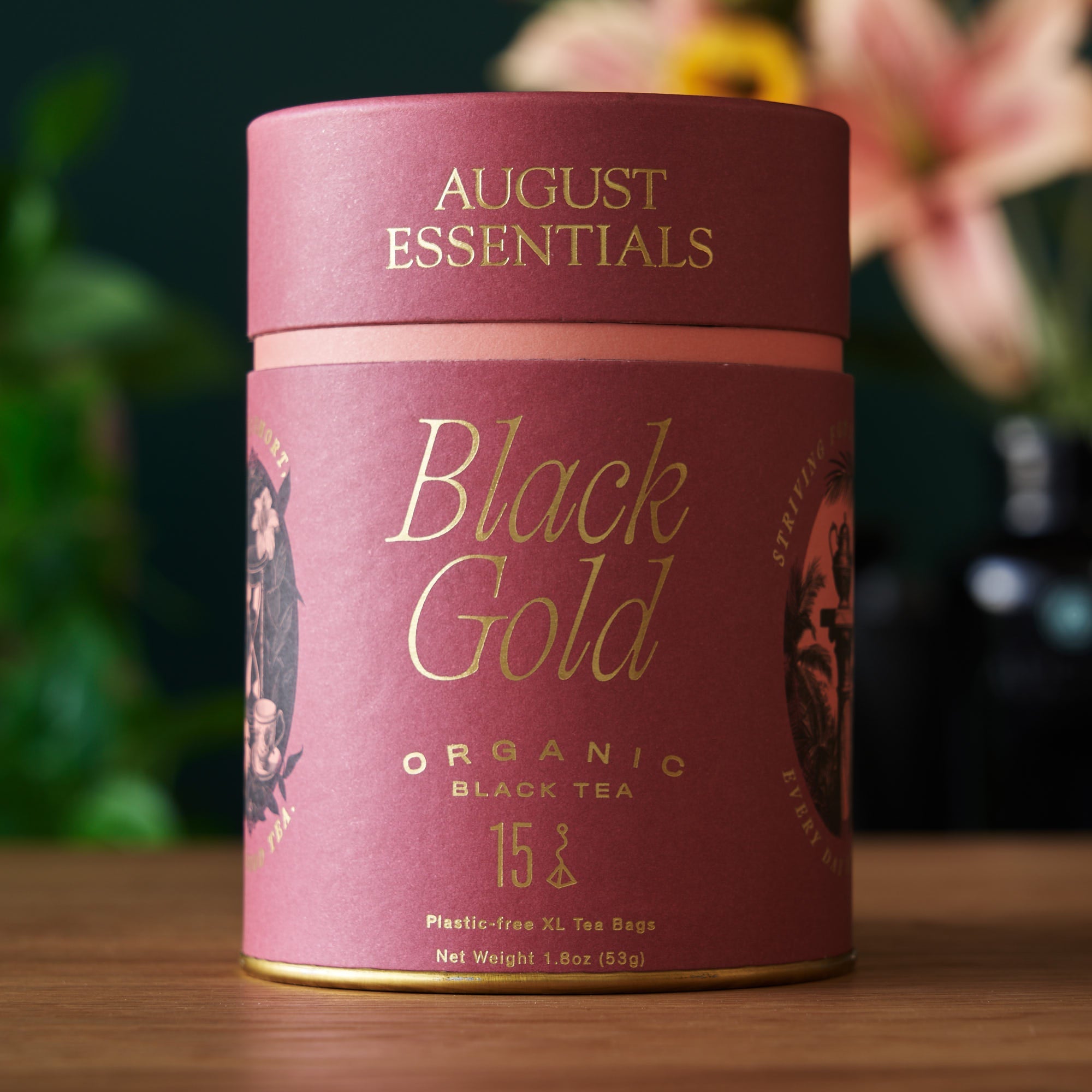 Box of August Uncommon Tea Essentials Black Gold Black Tea, 15 tea bags in a sleek packaging.