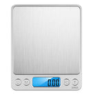 August Uncommon Tea precision scale for teaware, ensuring consistent tea flavor measurement with accurate, precise weight readings.