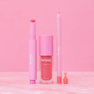 Beaut.beautyco. Spice lip liner pencil, close-up view showing the smooth, creamy texture and precise application tip.