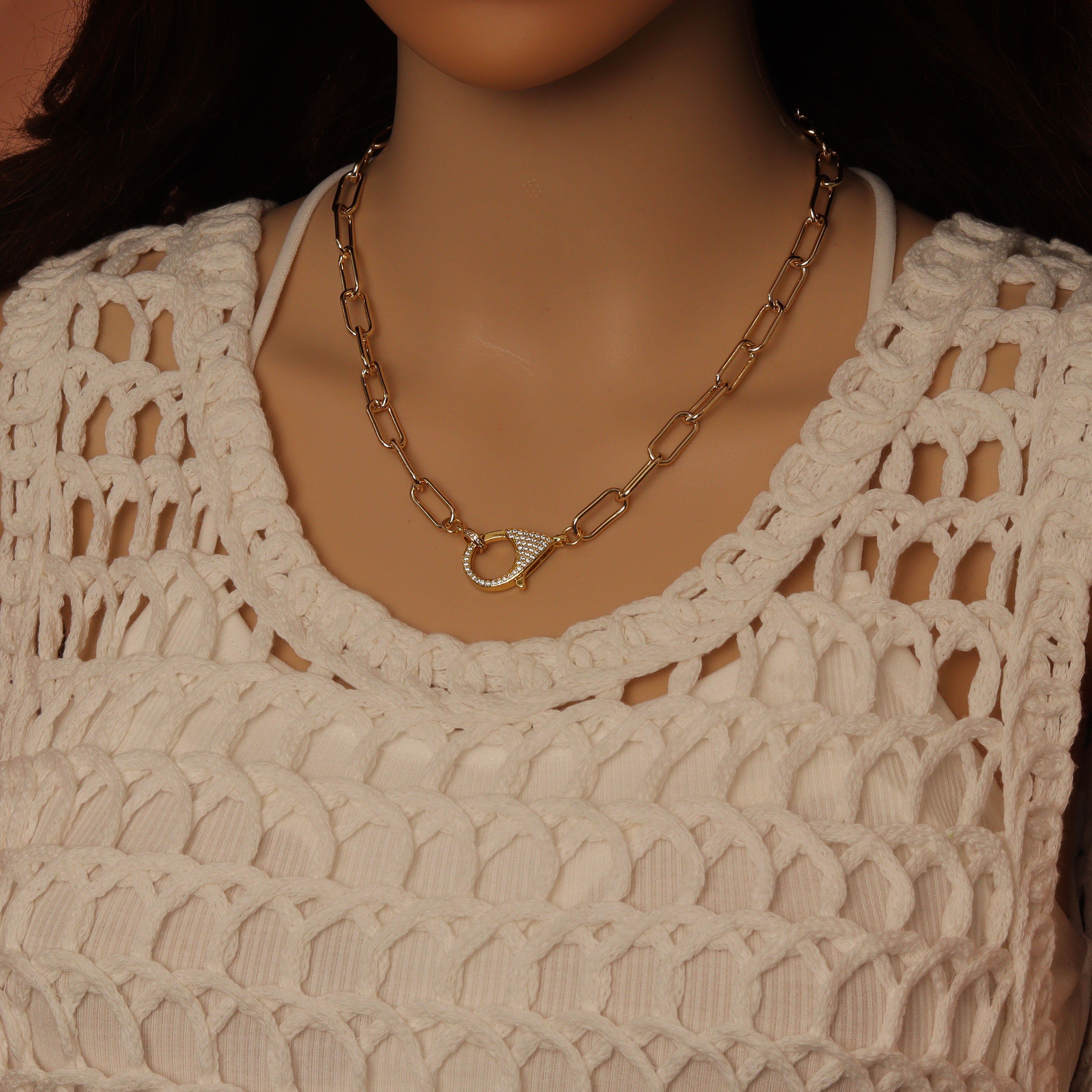 Bestbeads&Beyond paperclip link chain necklace with CZ pendant and lobster clasp, showcasing a stylish jewelry piece.