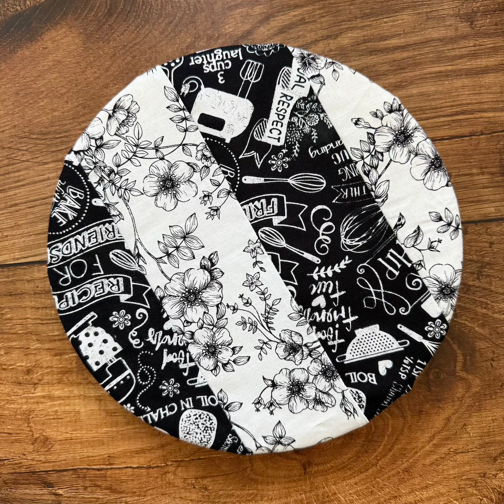 Small mushroom-shaped bowl and Banneton covers from Five Oaks Farm, featuring autumn-inspired mushroom designs and natural textures.