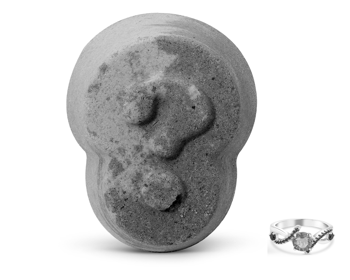 Fragrant Jewels Surprise Bath Bomb with Rhodium Plating, colorful and spherical bath bomb for relaxing bath experience.