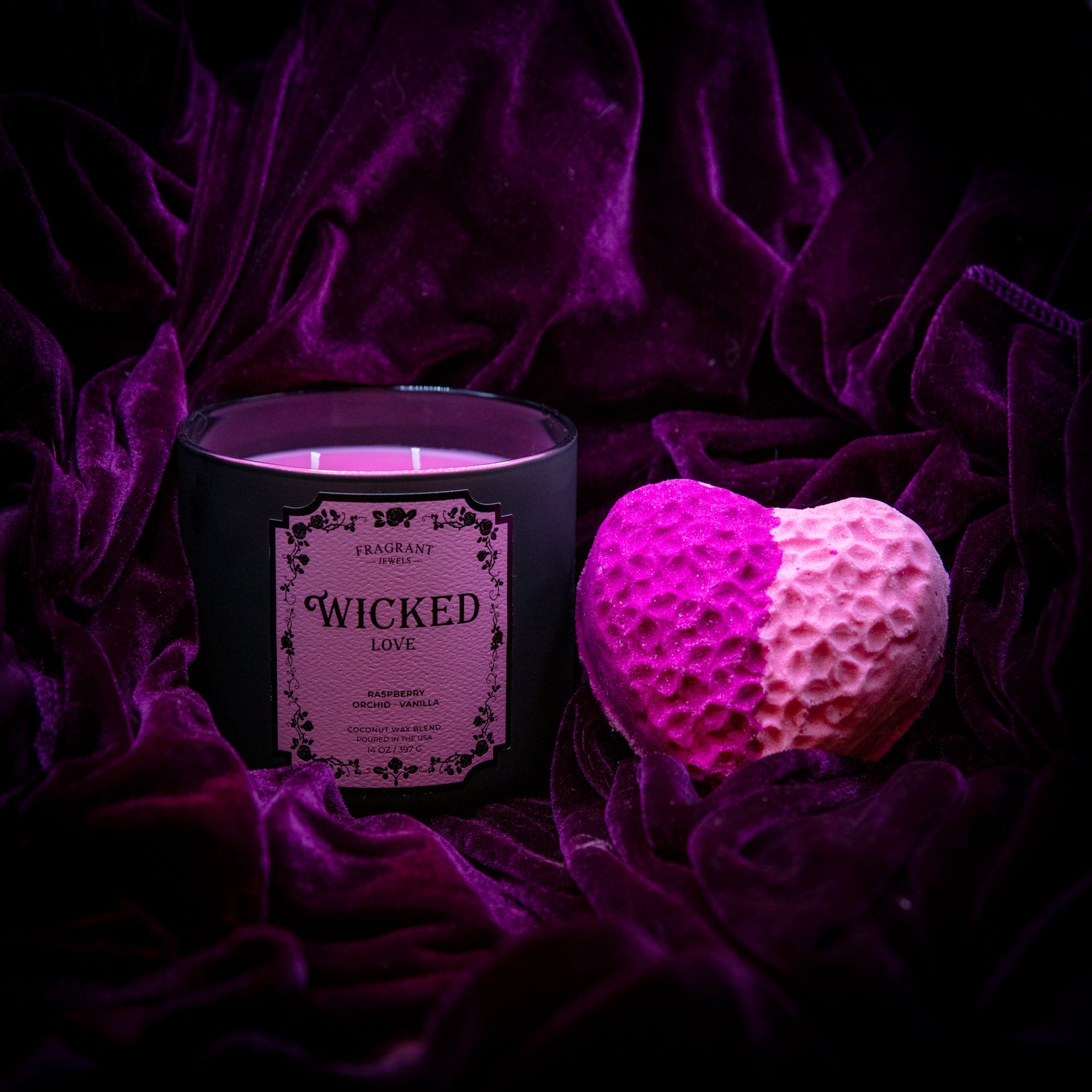 Fragrant Jewels Wicked Love bath bomb with a colorful ring inside, designed for relaxing bath experiences.