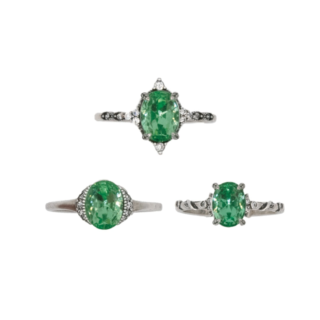 Fragrant Jewels Autumn Orchard candle and bath bomb set with a ring, featuring warm fall scents and gold-plated accents.