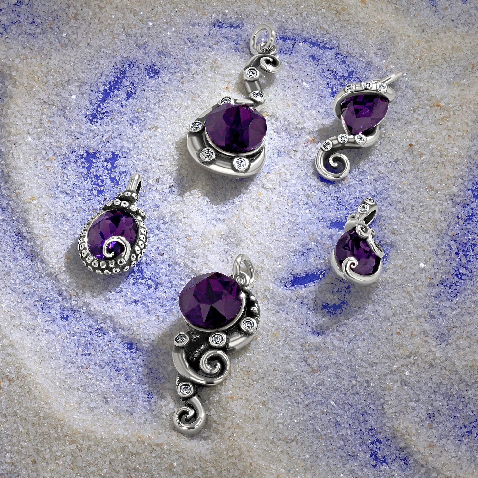 Sea Witch Jewel Candle by Fragrant Jewels, ceramic pendant with rhodium plating featuring intricate sea-inspired design.