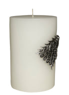 Sculpted House Stark sigil candle from Game of Thrones, featuring the Stark wolf emblem on a detailed home décor candle.