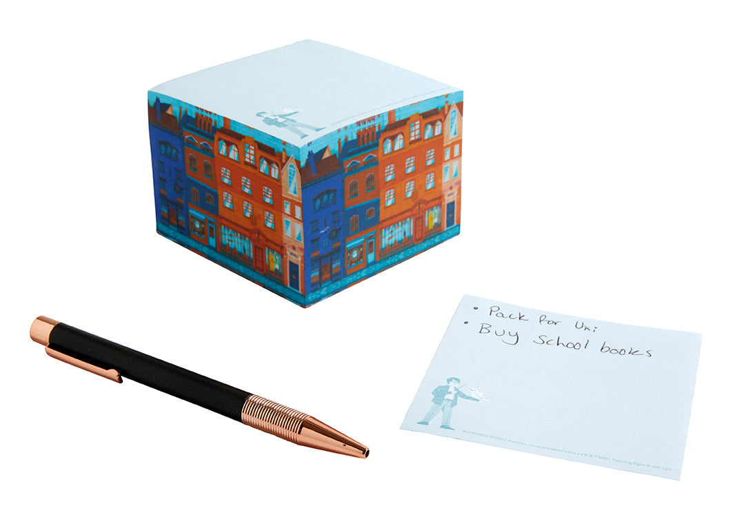 Harry Potter Exploring Diagon Alley memo cube by Insight Editions, featuring magical wizarding world design for home office use.