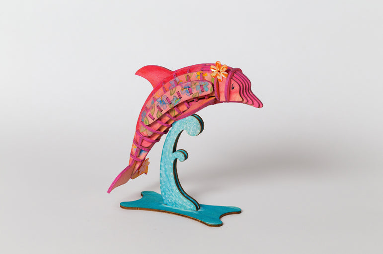 Insight Editions IncrediBuilds Dolphin animal collection kit, featuring a detailed dolphin stationery gift set.