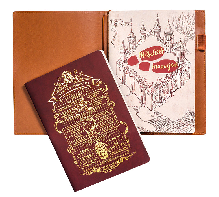 Softcover Harry Potter Welcome To Hogwarts Traveler's Notebook Set by Insight Editions, featuring wizard-themed design and magical details.
