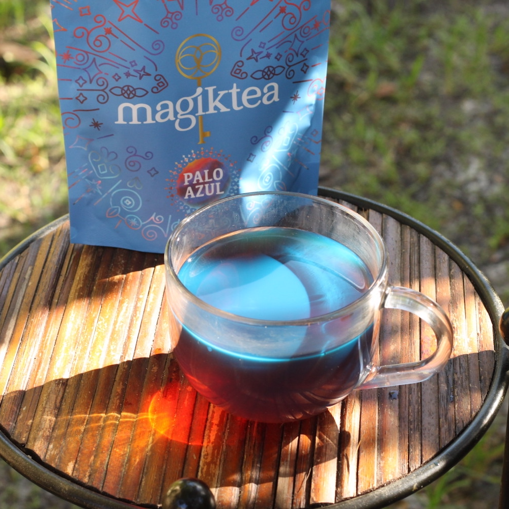 Magiktea Palo Azul tea bags, 15 plant-based USDA Organic tea bags in a box, showcasing the tea packaging and branding.