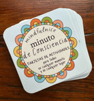 Mindfulnice Mindful Minute Activity Cards in Spanish, a mindful deck for relaxation and mindfulness practice, shown on white background.
