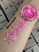 Nekoyanin Gel Glitter Tears in a clear jar with shimmering gold glitter, perfect for makeup and special effects.