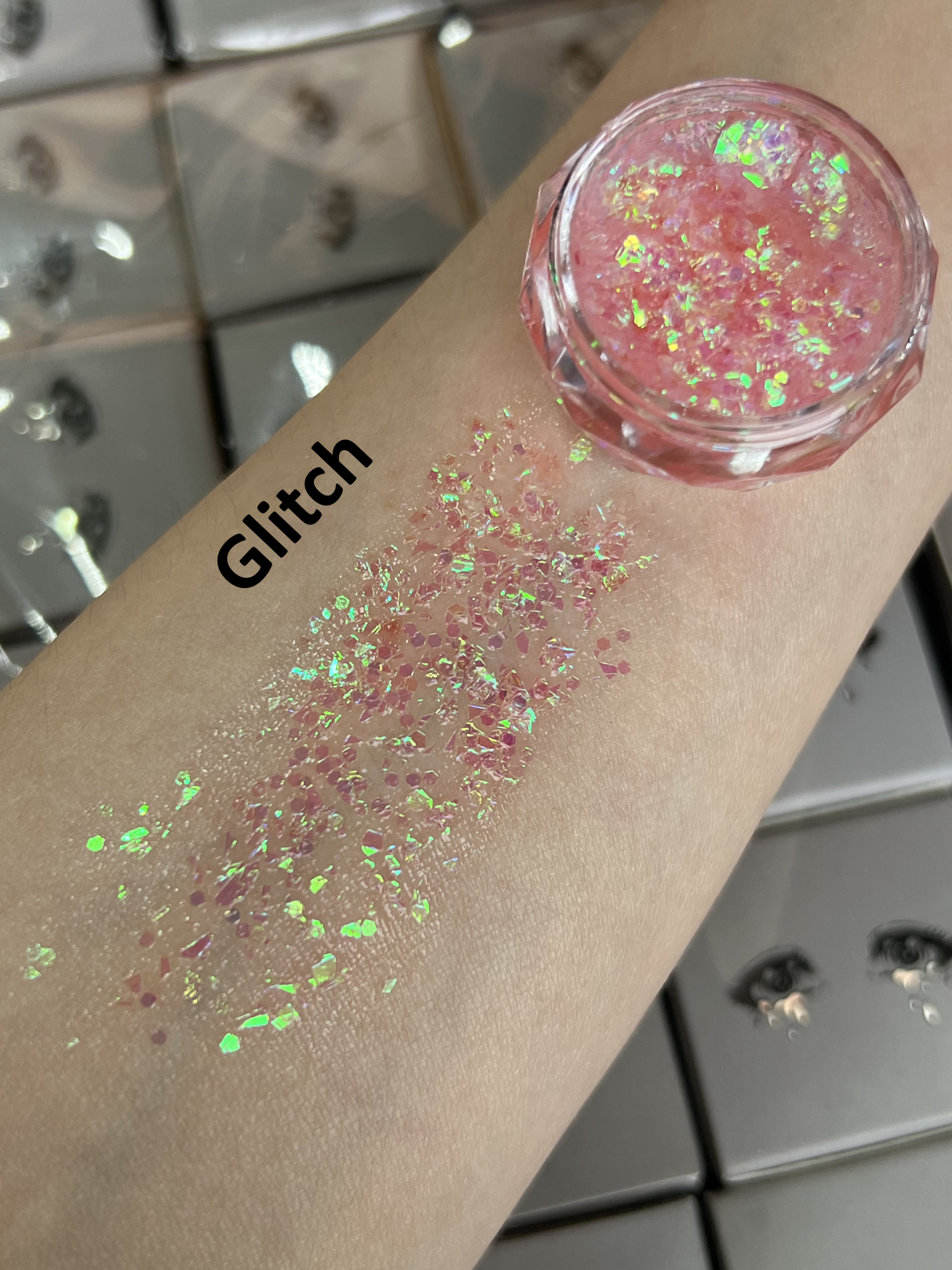 Nekoyanin Gel Glitter Tears in a clear jar with sparkling gold glitter, perfect for nail art and creative makeup looks.