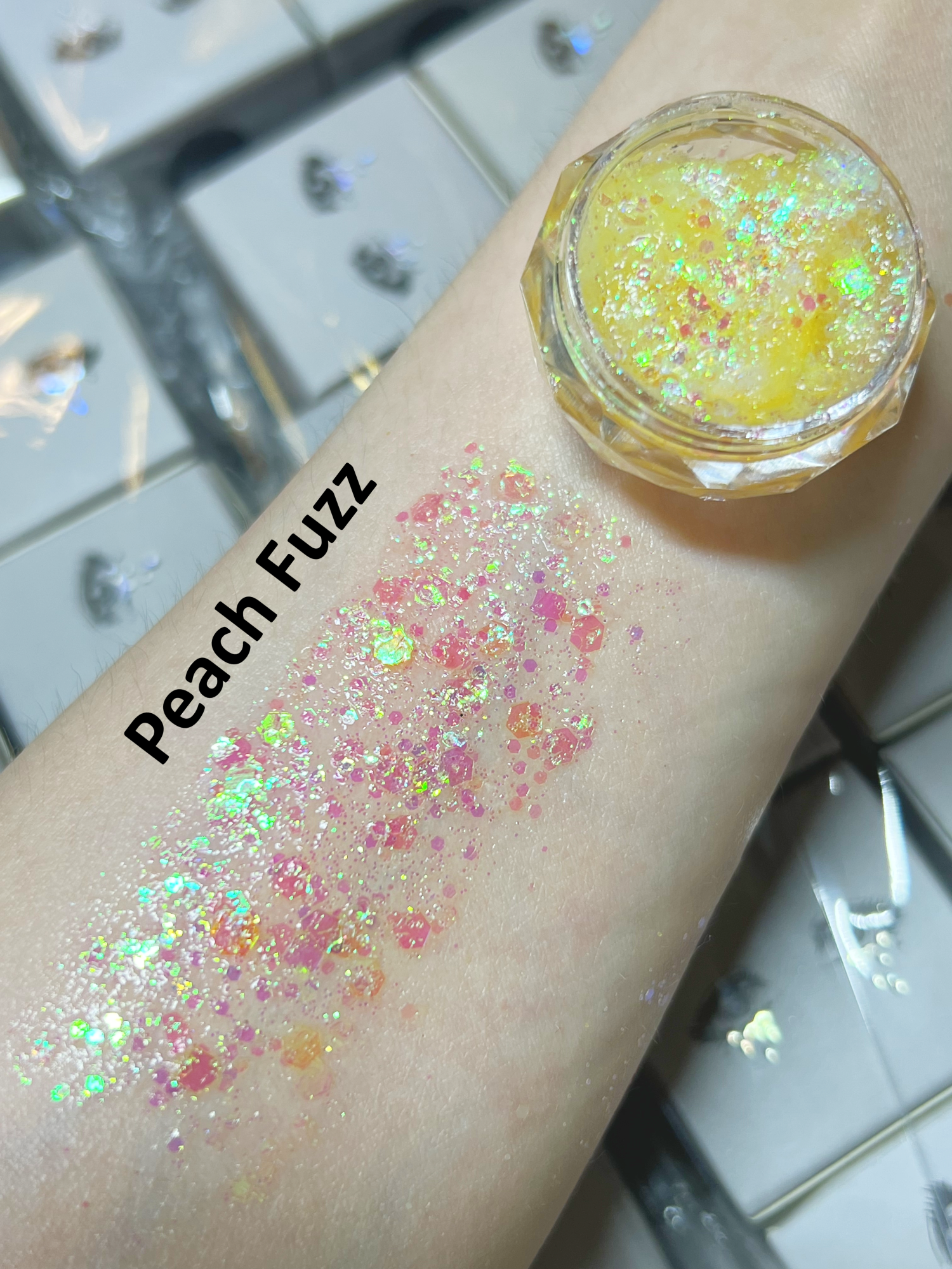 Nekoyanin Gel Glitter Tears in a jar with shimmering gold glitter, ideal for special effects and creative makeup looks.