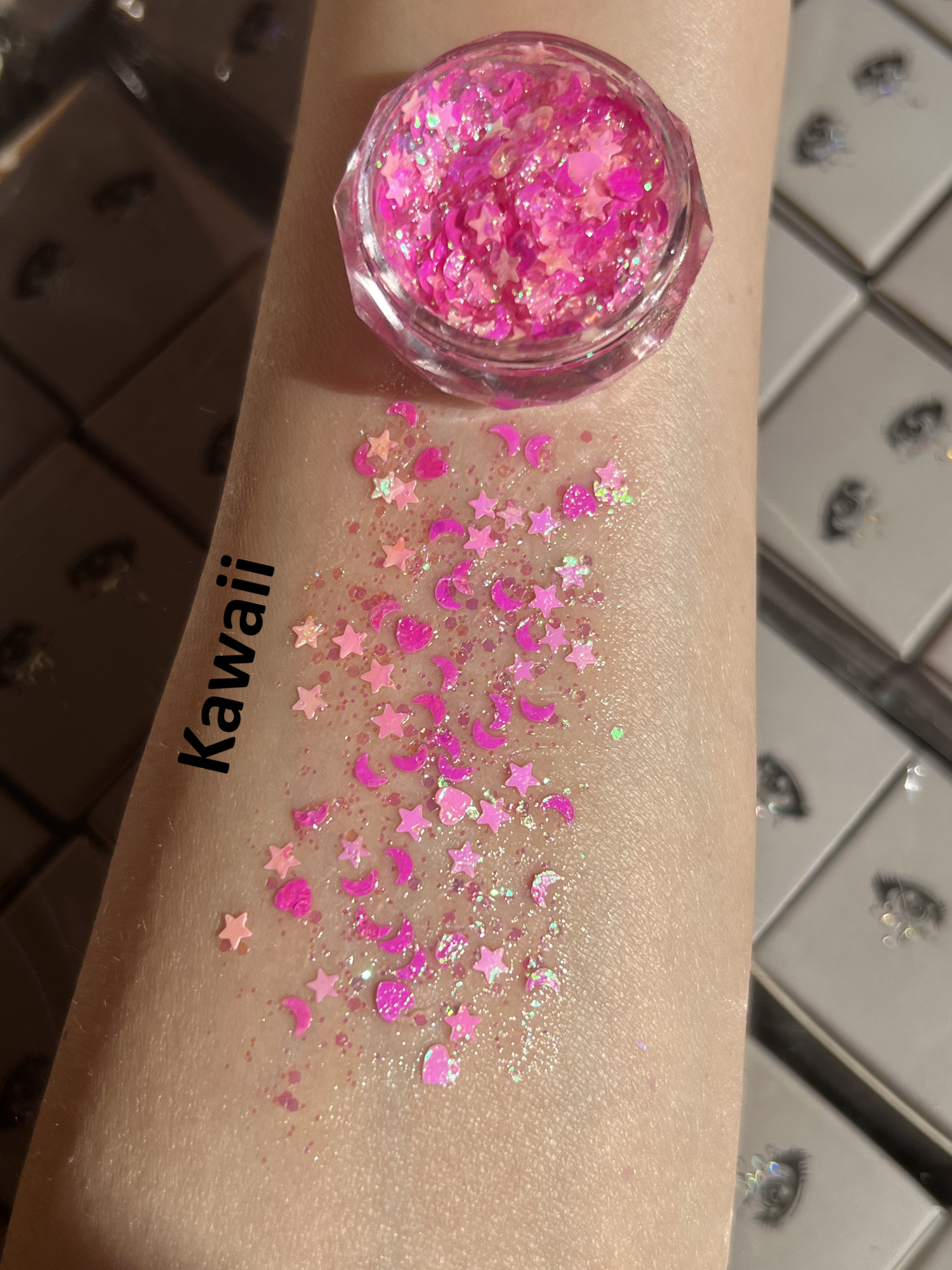 Nekoyanin Gel Glitter Tears in a clear jar with shimmering silver glitter, perfect for nail art and creative makeup looks.