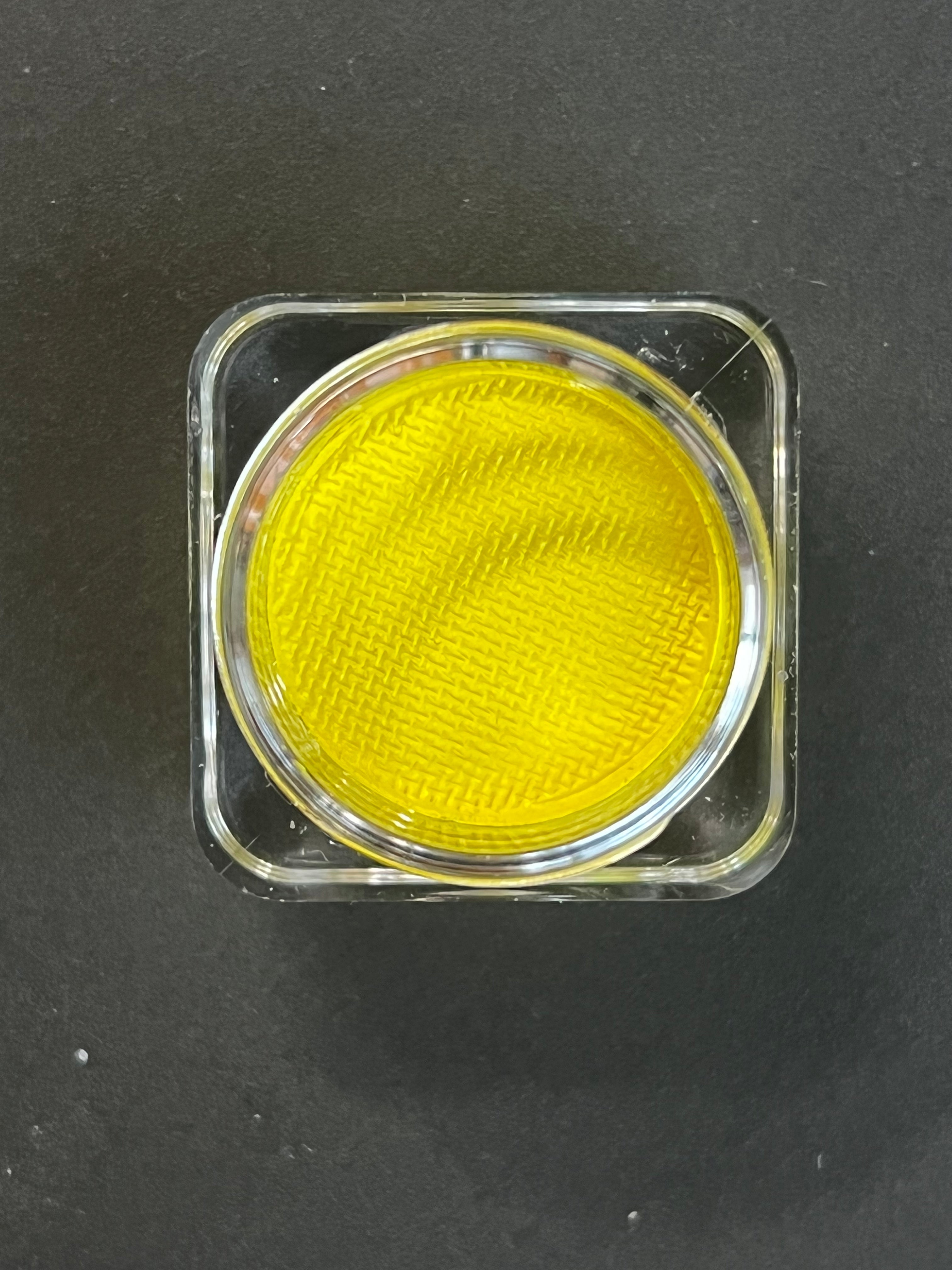 Nekoyanin 13 Aureolin shiny yellow water-activated graphic eyeliner, showcasing vibrant color and sleek design.
