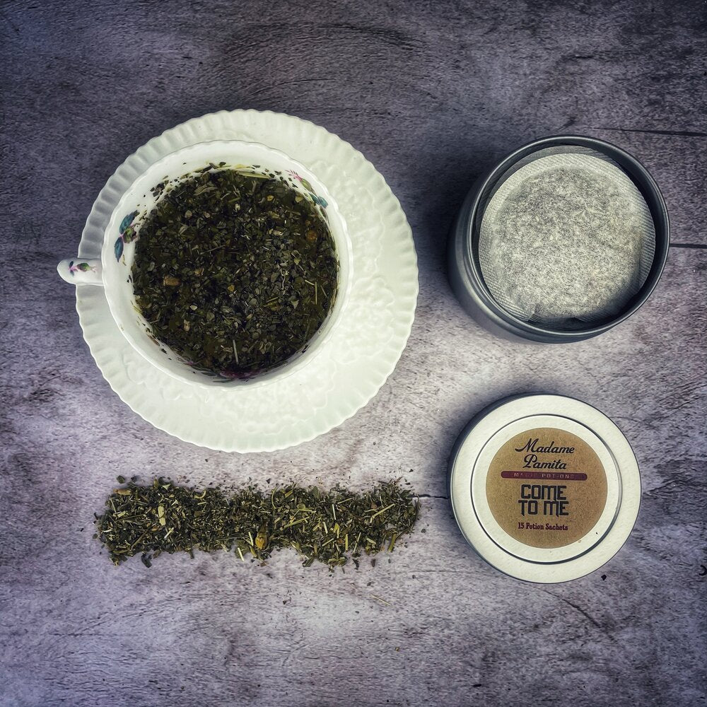 Come to Me Love Potion Spell Kit by Parlour of Wonders with 15 potion sachets for love charms and spell casting.