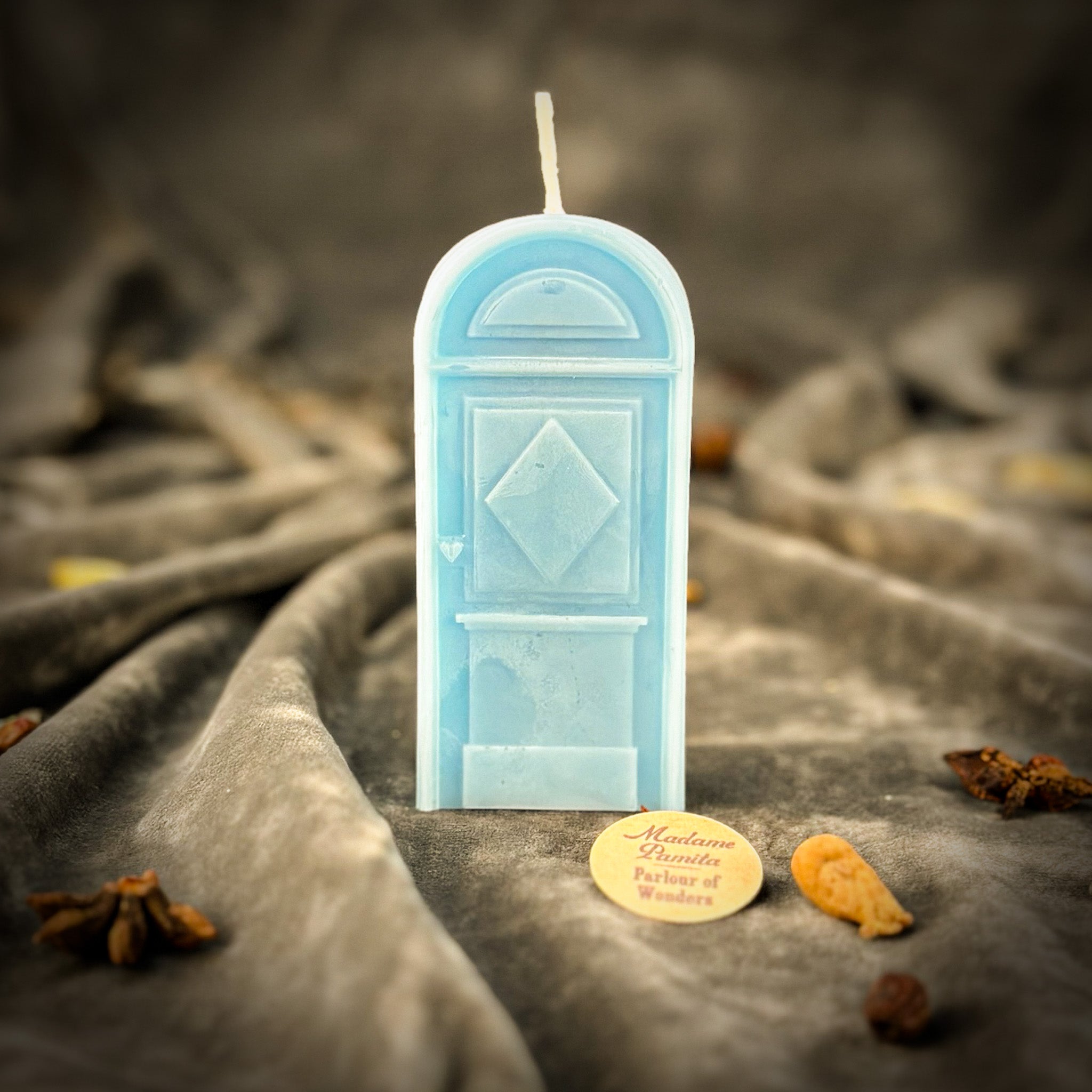 Green Candle Spell Kit for new beginnings and success by Parlour of Wonders, featuring candles and tools for door of opportunity spells.