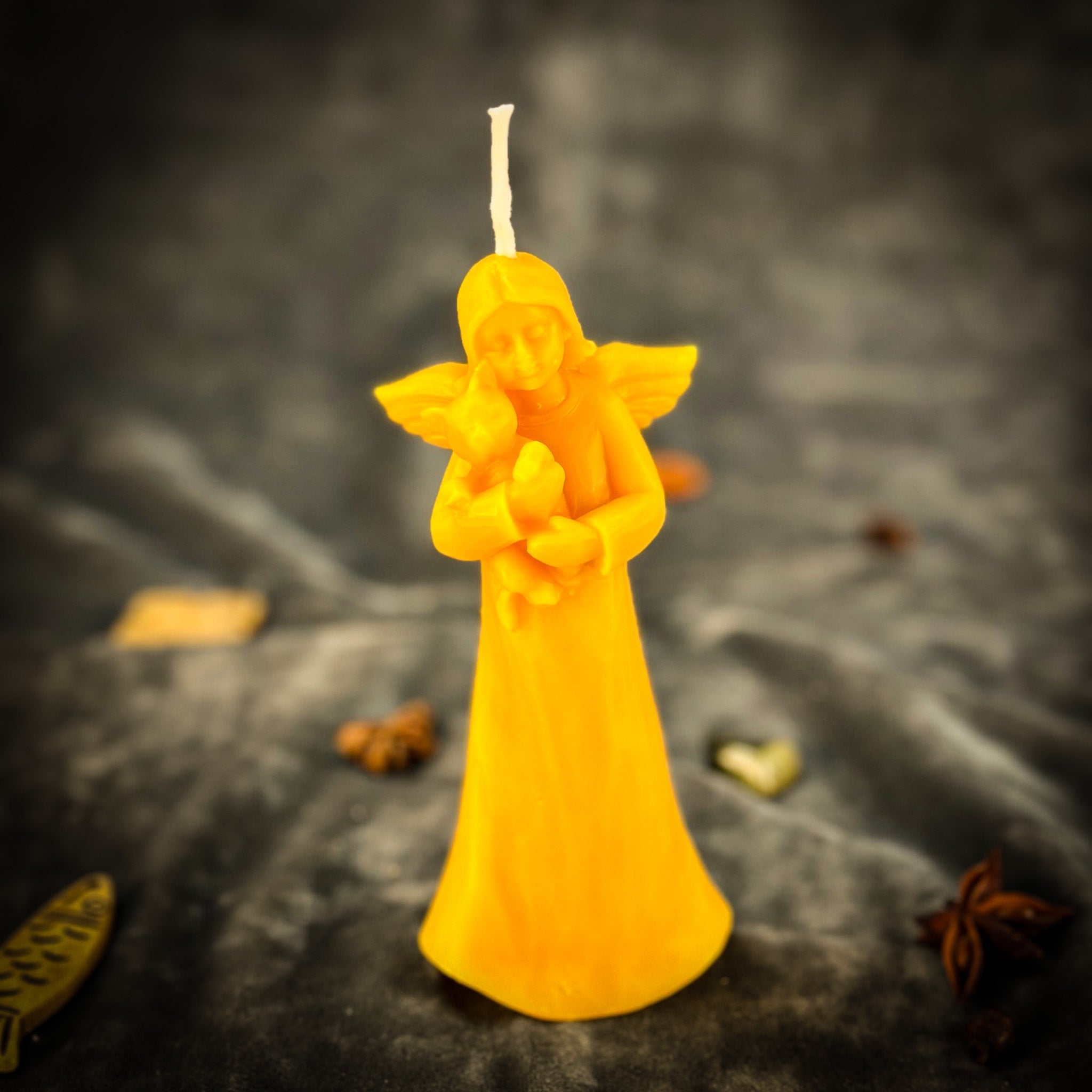 Red Cat Guardian Spirit Candle Spell Kit by Parlour of Wonders for pet protection and healing, includes candles and spell components.