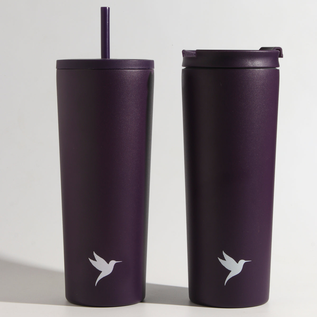 Dark purple Plum Deluxe Tea hot and cold tumbler with lid, designed for hot and iced tea on the go.