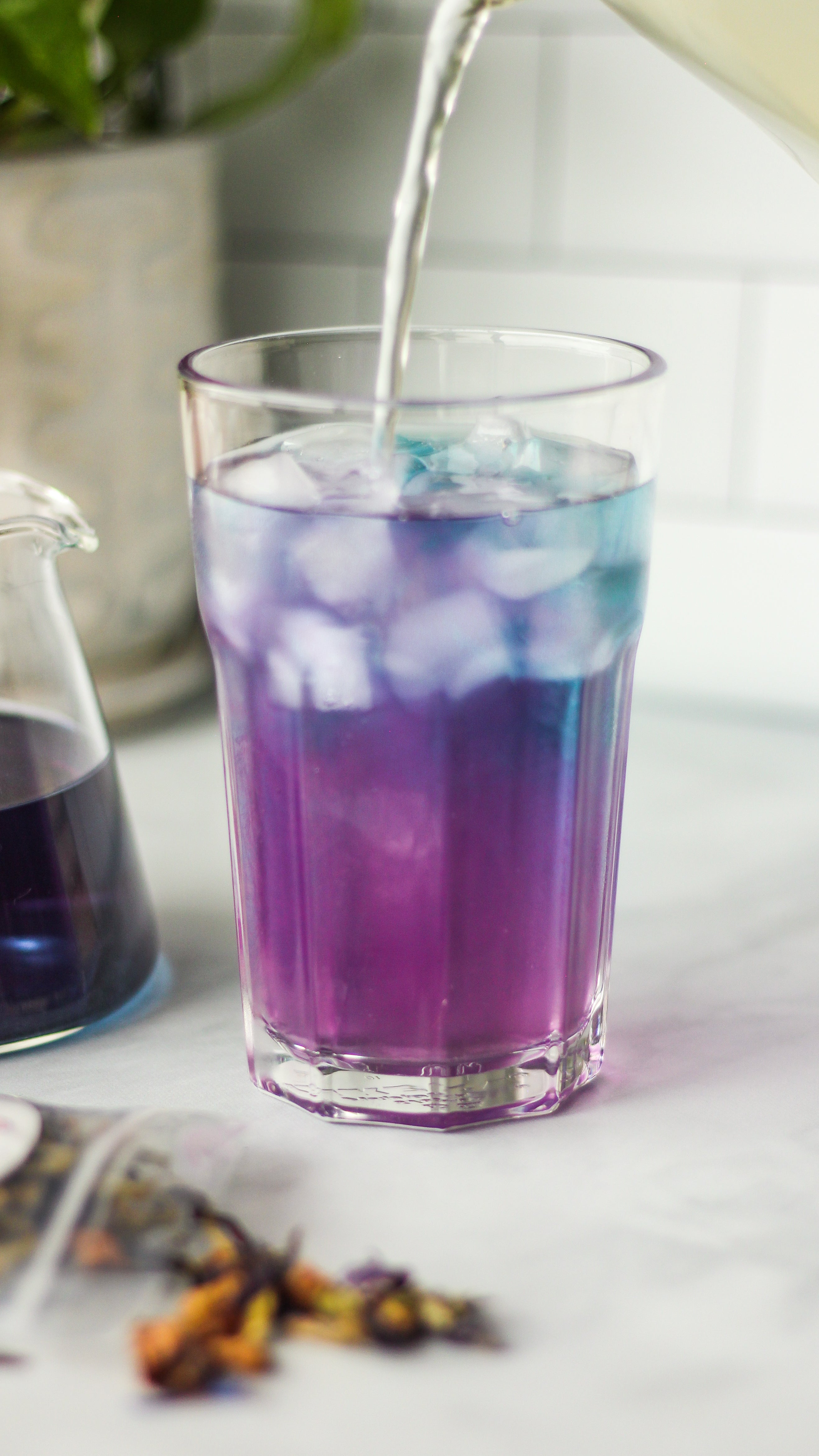 Butterfly Pea Sampler Kit from Plum Deluxe Tea featuring assorted loose butterfly pea flower tea blends in a gift box.
