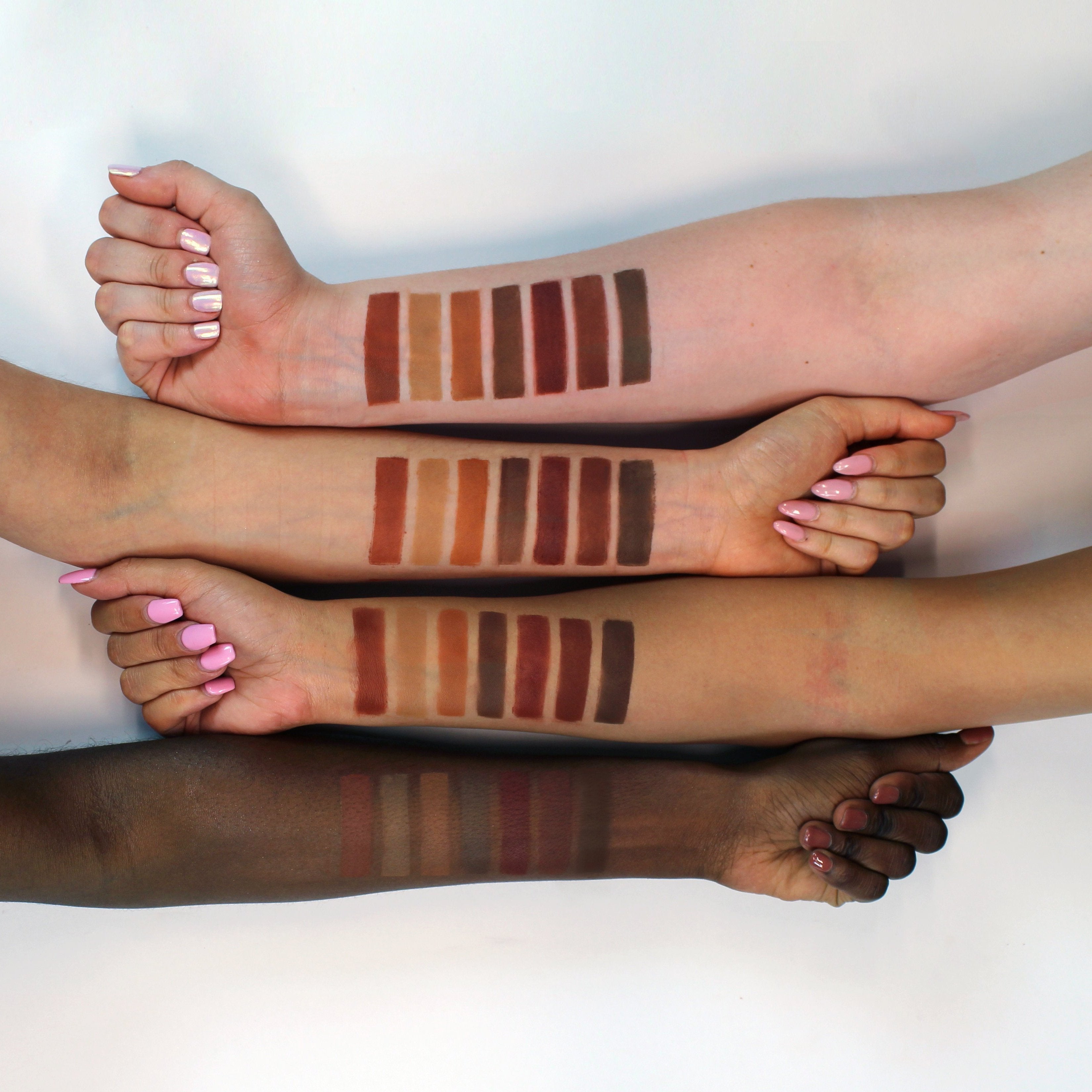 Profusion Cosmetics Siennas eyeshadow palette with warm-toned shades and natural eye makeup look.