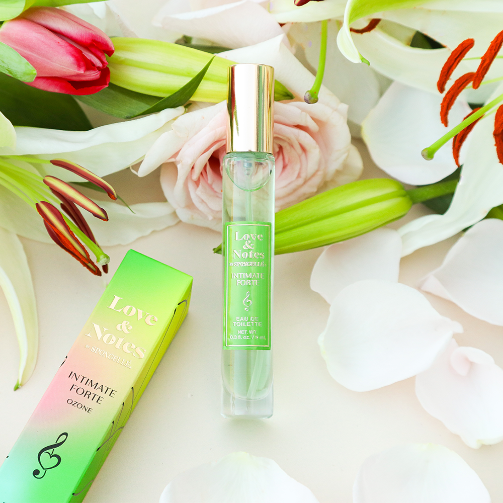 Spongellé Intimate Forte Love & Notes Eau de Toilette body fragrance bottle with elegant design.