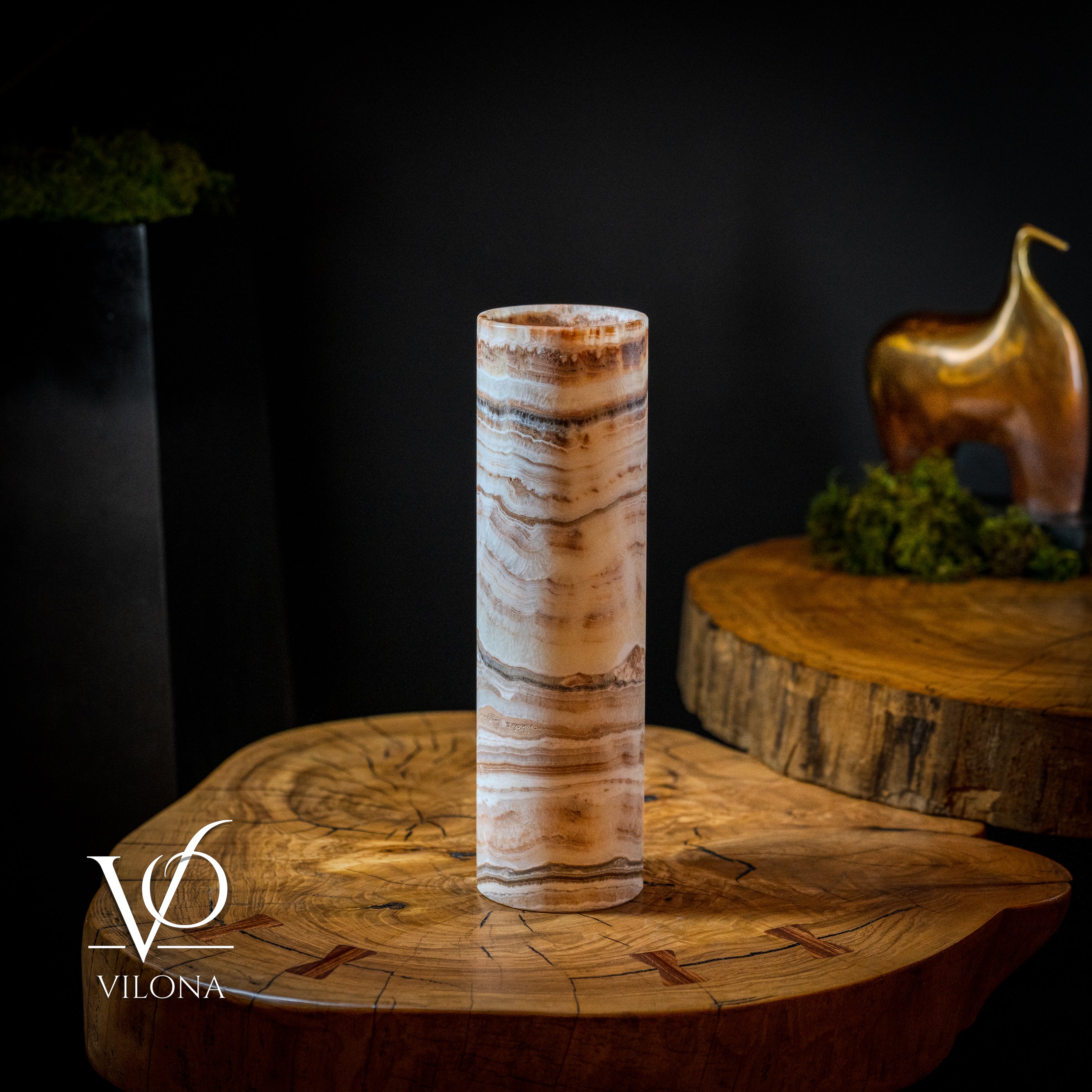 Vilona Onyx Sahara Crystal Onyx desk lamp with a sleek design and crystal accents, perfect for stylish home or office lighting.