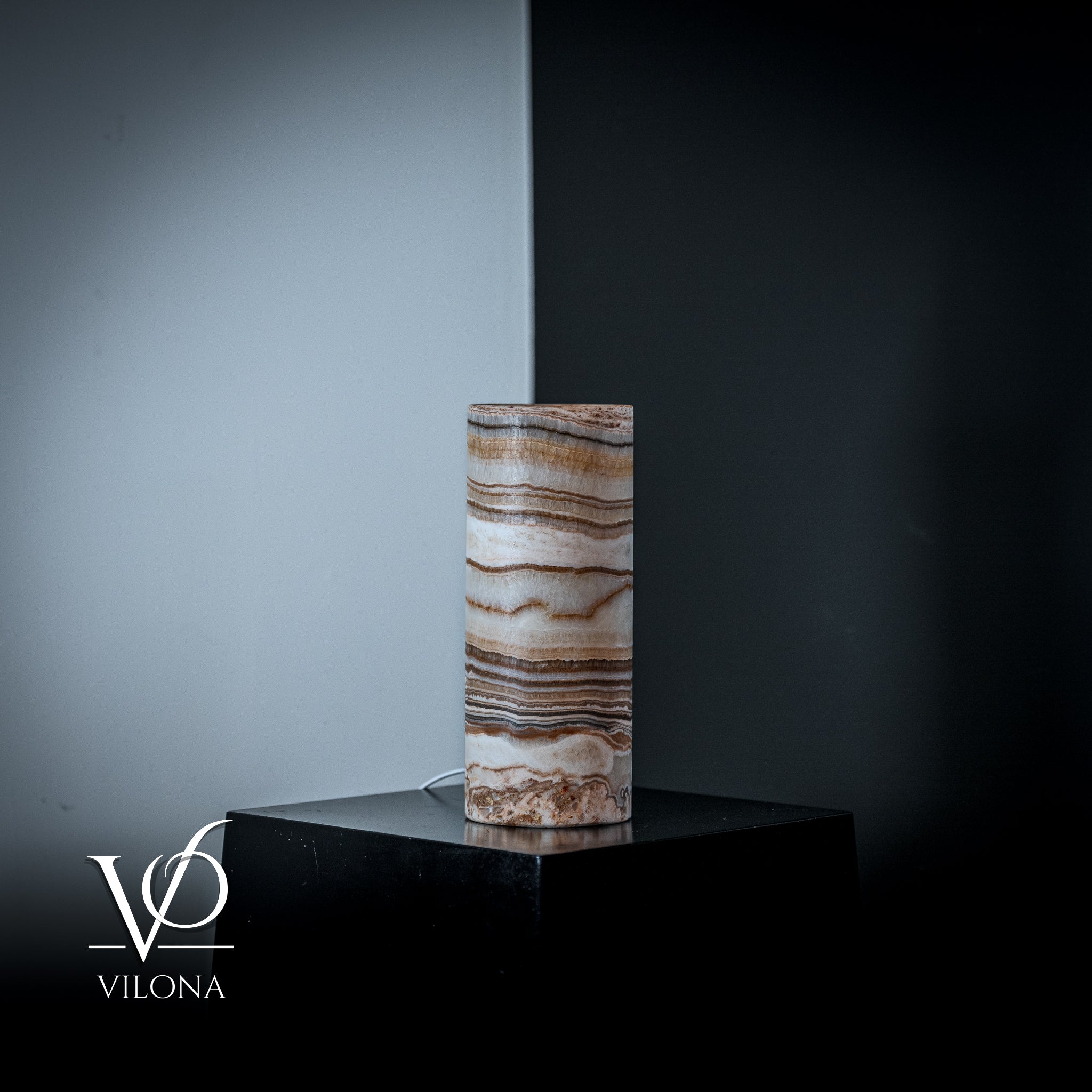 Vilona Onyx Sahara Onyx Desk Lamp, cylinder-shaped table lamp with a sleek black finish and modern design.