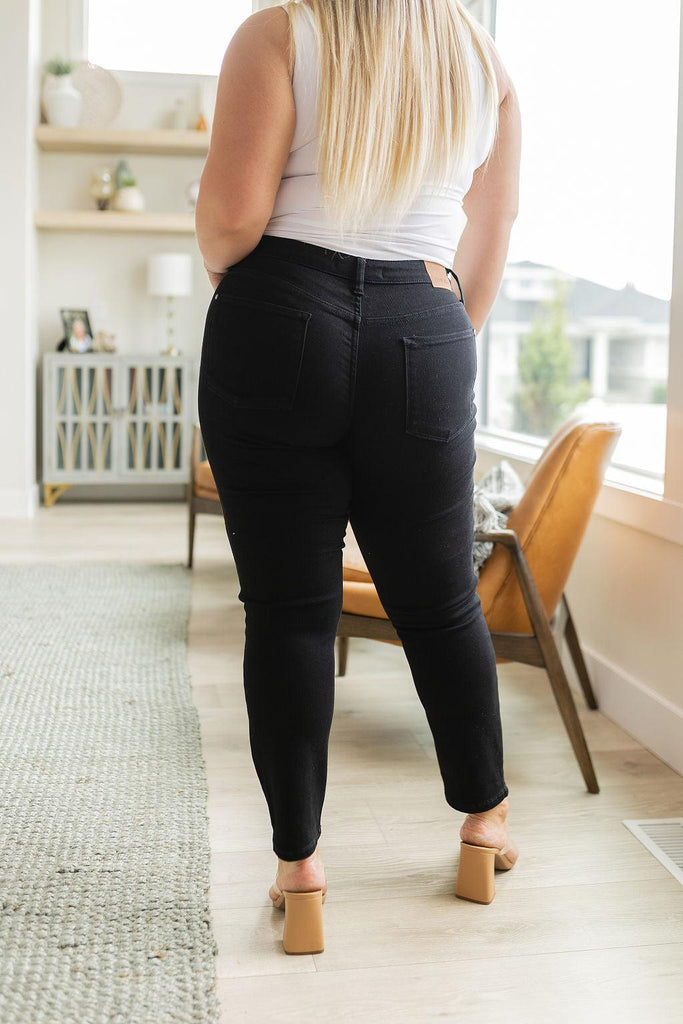 Edith Mid Rise Classic Slim Jeans in Black - Practical Magic Store